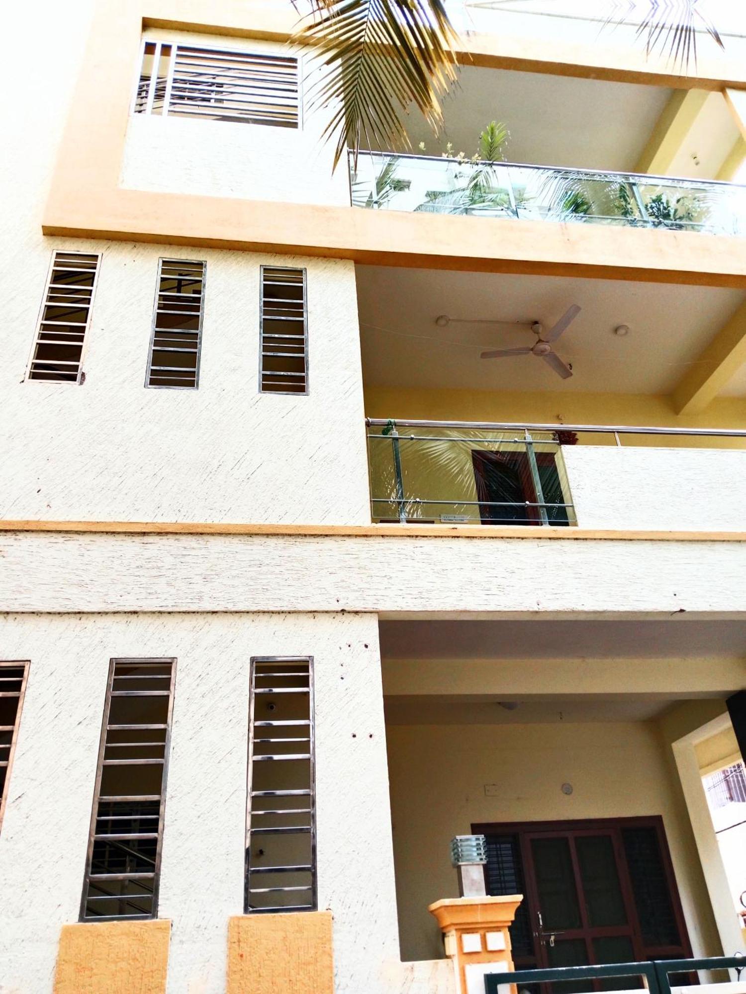 Sai Bliss Home Stay Puttaparthi Exterior foto